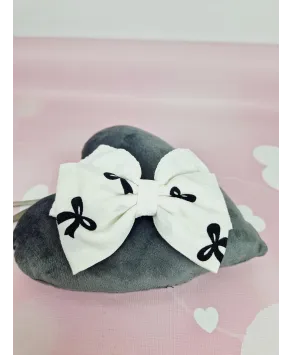 Kokardka do włosów na spince