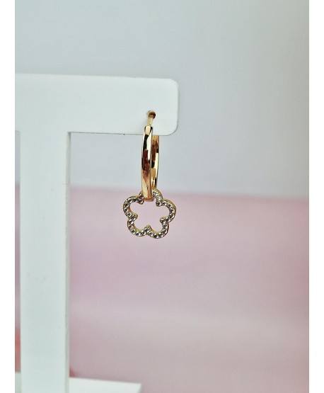 Kolczyki stal złote kółeczka z błyszczącą koniczynką