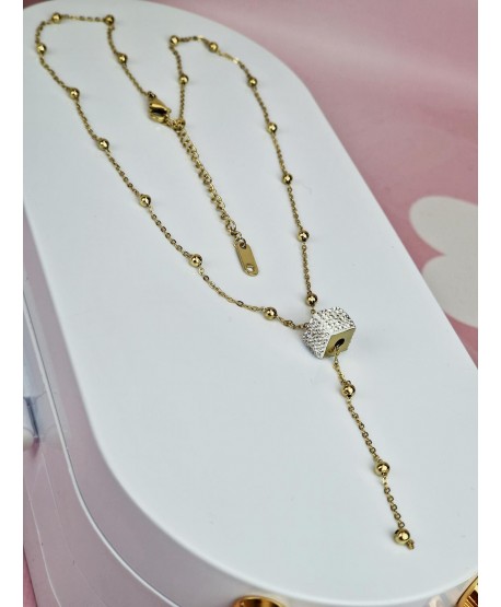 Naszyjnik stal krawatka z błyszczącą kosteczką