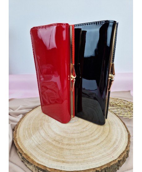 Portfel damski lakierowany czerwony czarny