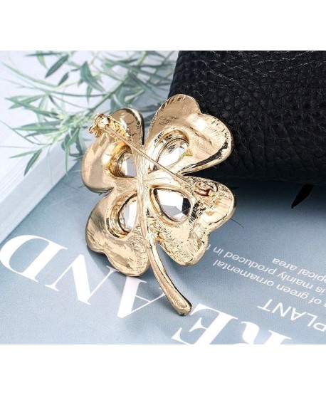 Broszka czerwona koniczyna z cyrkonii