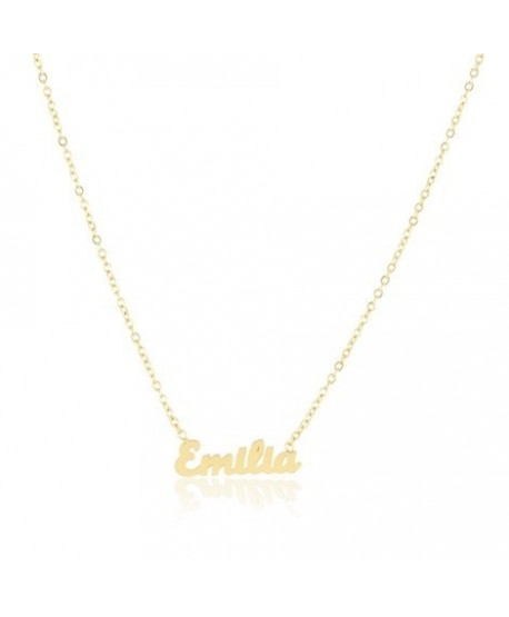 Celebrytka z imieniem Emilia