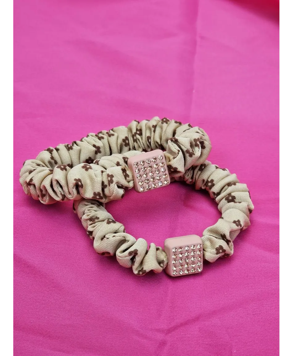 Zestawy gumeczek do włosów w kwiatuszki z ozdobą