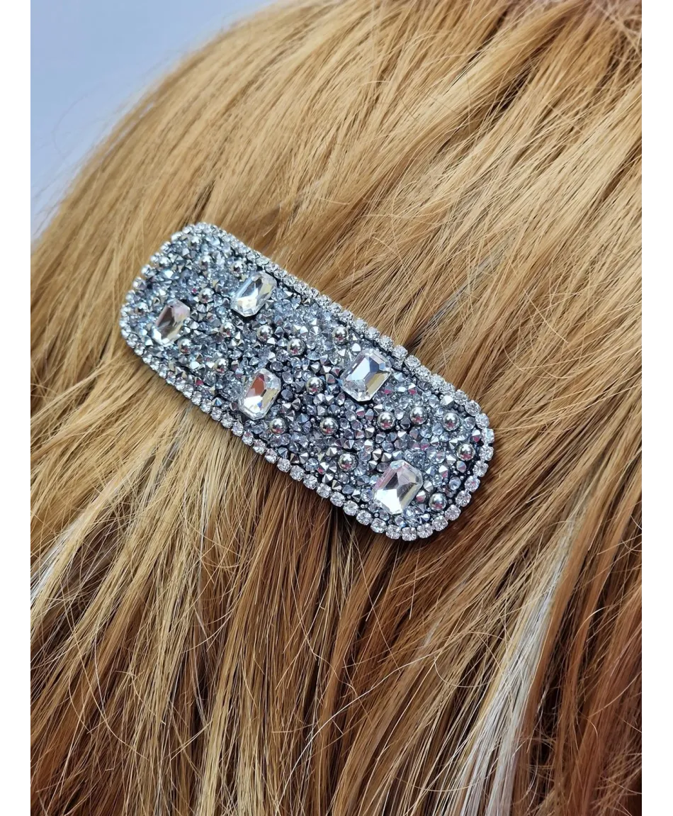 Ozdobne spinki do włosów z kryształkami