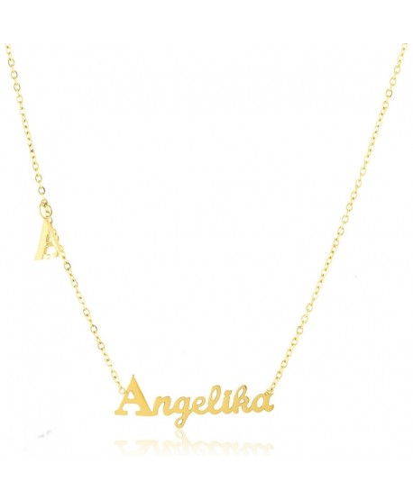 Celebrytka stal z imieniem Angelika z literką