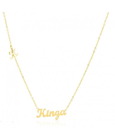 Celebrytka stal z imieniem Kinga z literką