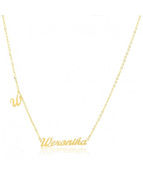 Celebrytka stal z imieniem Weronika z literką