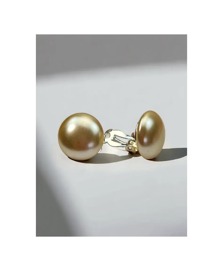 Klipsy perła ecru - 2 cm