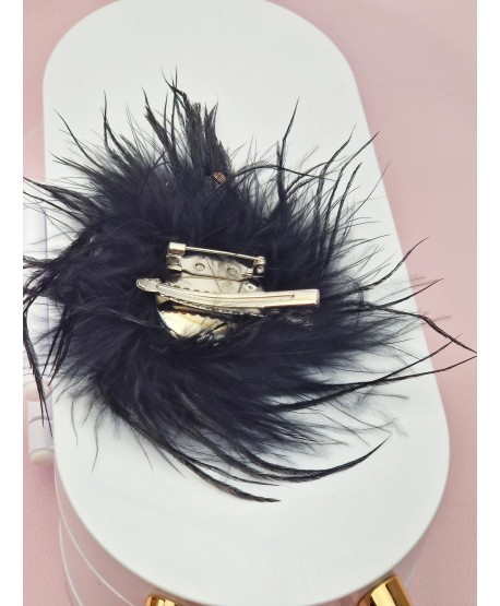 Broszki przypinki puchate w kolorach