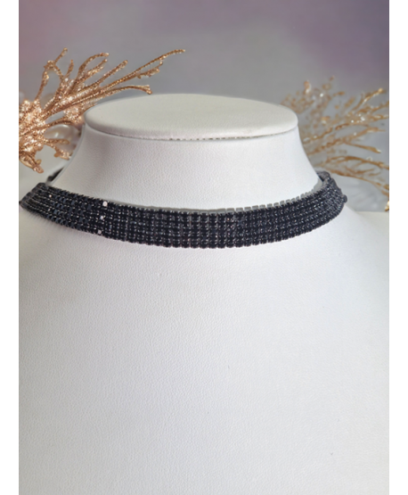 Chokery czarne dżetowe różne wielkości