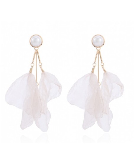 Kolczyki satynowe beżowe z białą perłą