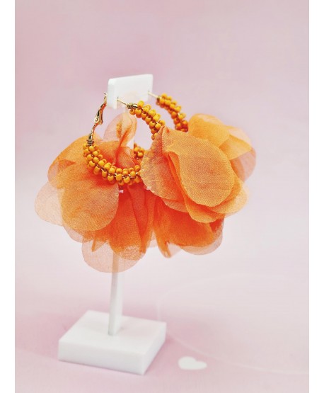 Kolczyki materiałowe na kole