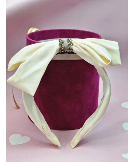 Opaska z dużą kokardką i cyrkoniami