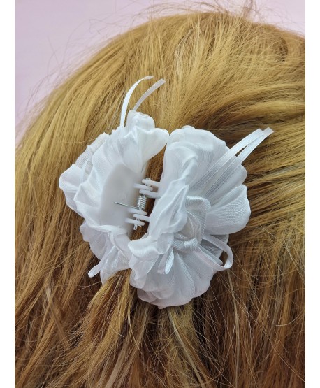 Spinka szczęka z białym kwiatuszkiem