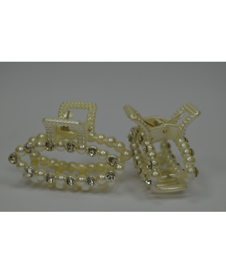 Spinka klamra szczeka perełki z dżetami