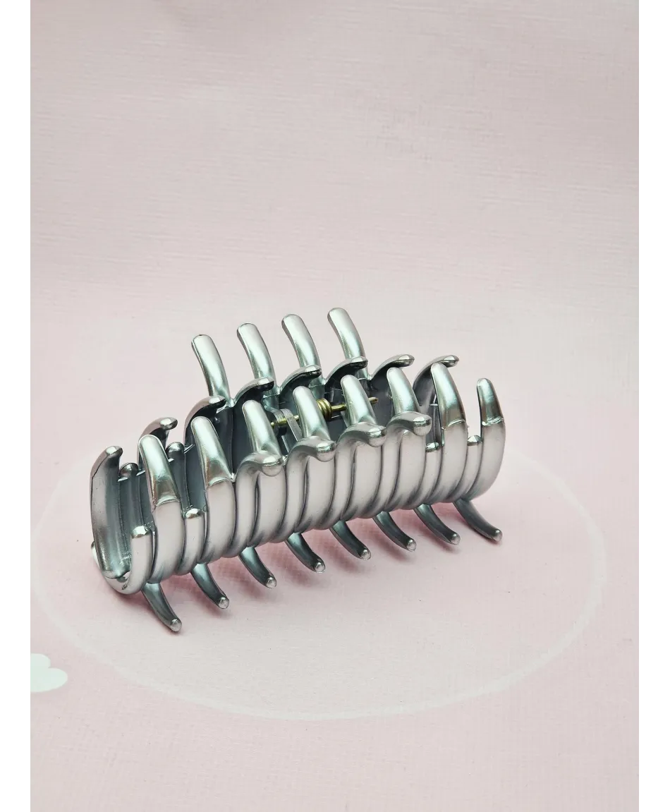 Spinka szczęka francuska kolory