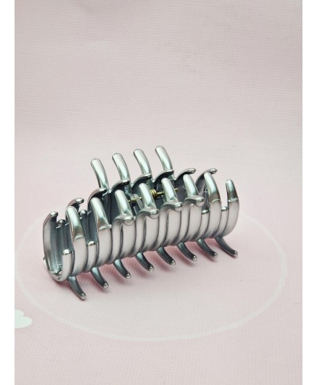 Spinka szczęka francuska kolory