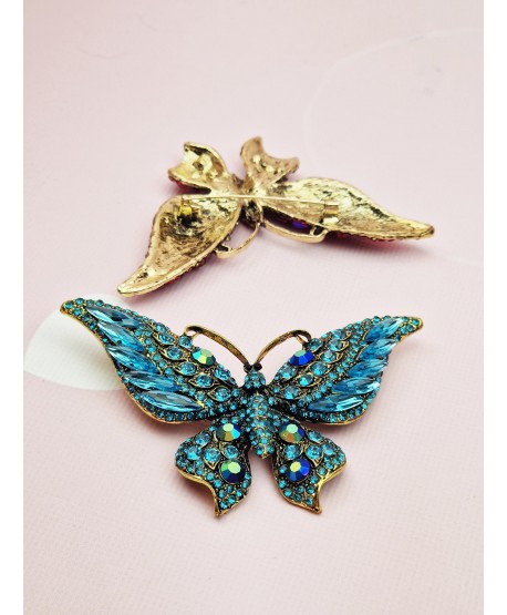 Broszki piękne cyrkoniowe motyle z kolorach