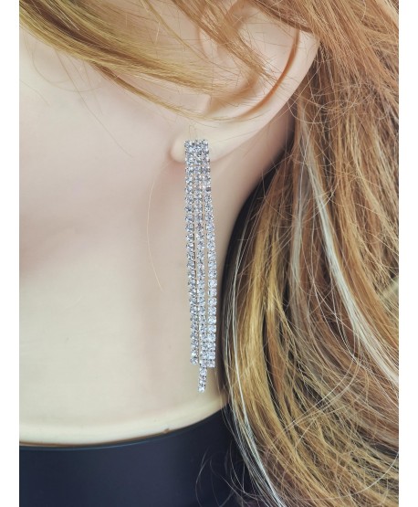 Komplet subtelnej biżuterii srebrnej naszyjnik z kolczykami