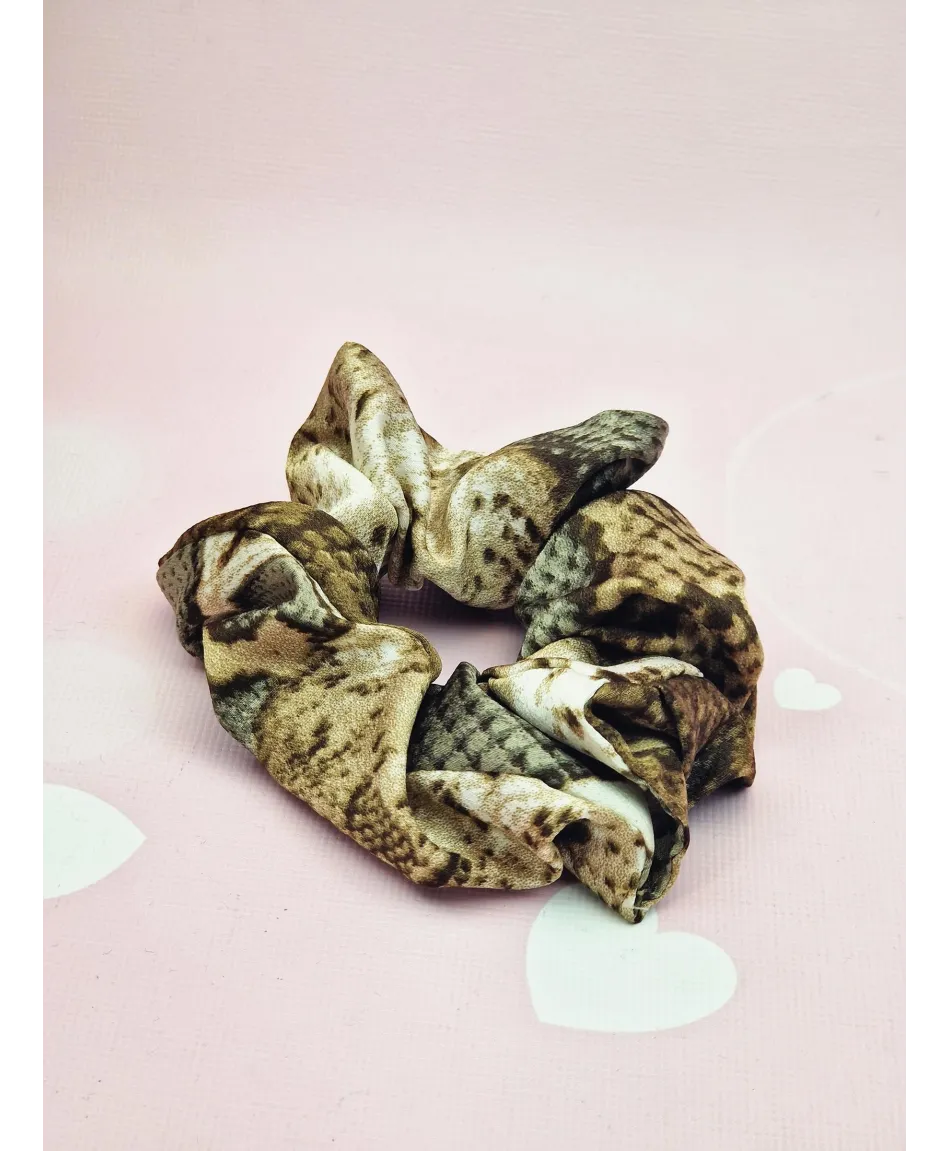 Gumki materiałowe scrunchies z wężowym wzorem- kolory