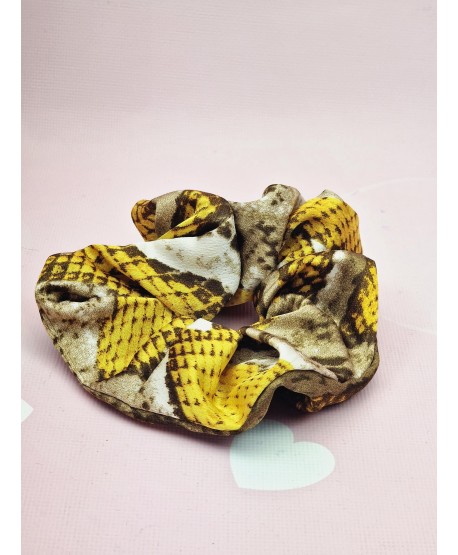 Gumki materiałowe scrunchies z wężowym wzorem- kolory