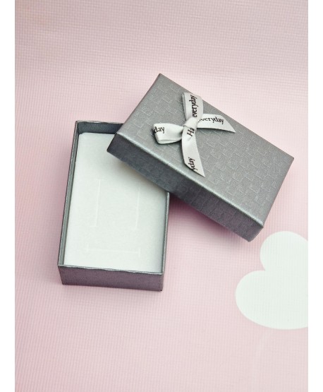 Opakowanie prezentowe z kokardką- kolory