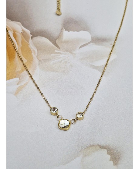 Naszyjnik celebrytka stal z trzema cyrkoniami