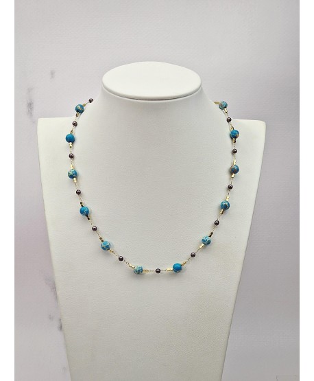 Naszyjnik celebrytka stal z błękitnymi koralikami