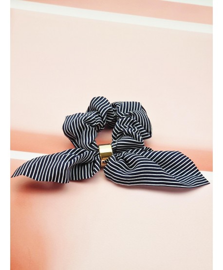 Gumki scrunchie z chustką w paseczki