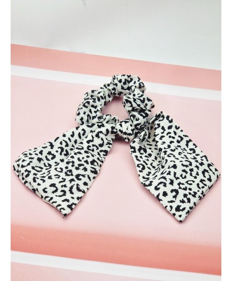 Gumki scrunchie z chustką w ciapki