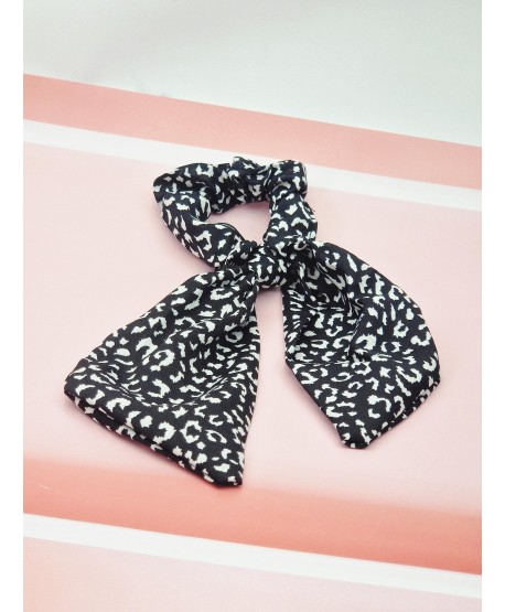 Gumki scrunchie z chustką w ciapki