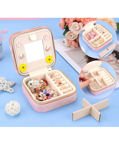 Szkatułka pudełeczko na biżuterię różowa zamszowa z lusterkiem