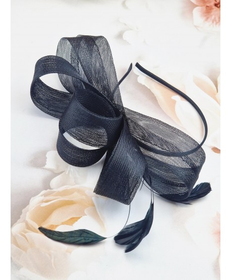 Fascynator toczek czarny z piórkami