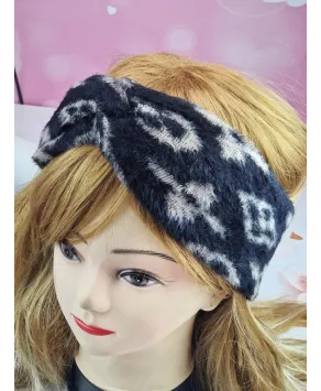 Opaska z węzłem na uszy