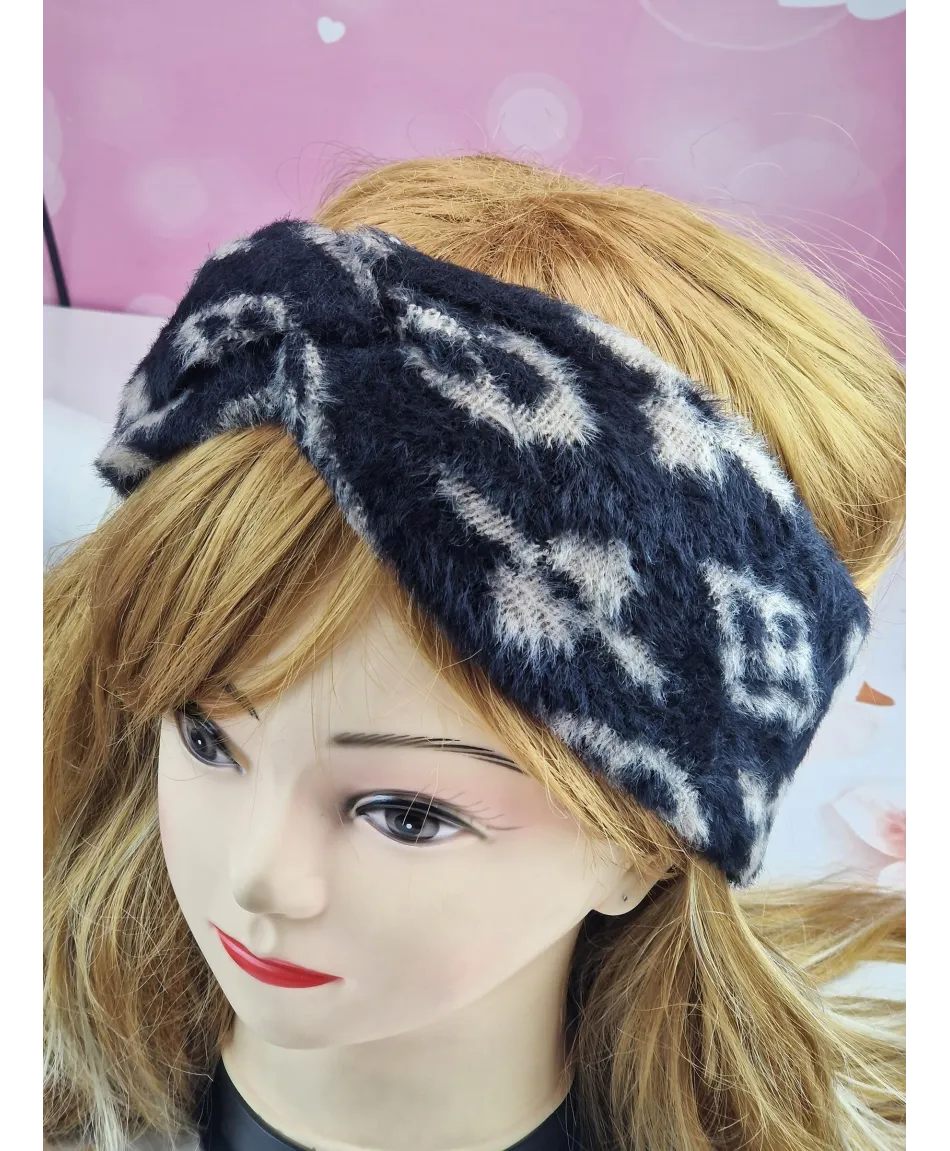 Opaska z węzłem na uszy