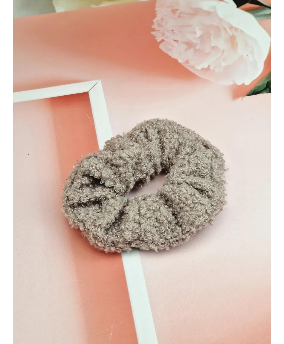 Gumki scrunchies typu baranek