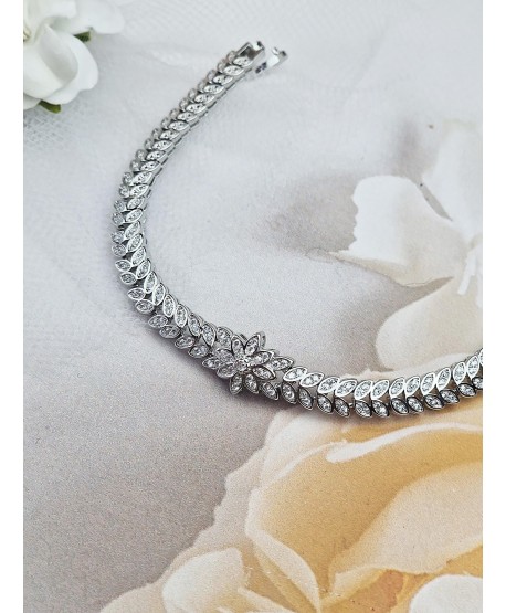 Bransoletka stal srebrna z kwiatem