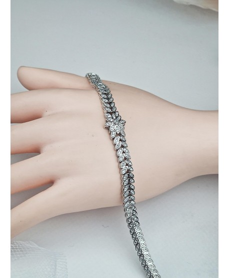 Bransoletka stal srebrna z kwiatem