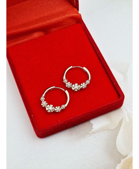 Kolczyki stal złote kółeczka z kwiatuszkami