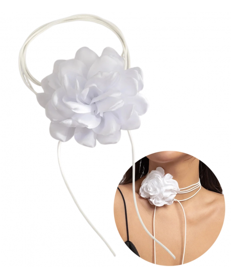 Naszyjnik z białym kwiatem wiązany choker