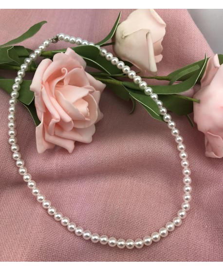 Perły na szyję mniejsze w kolorze białym