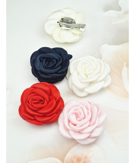 Broszka spinka kwiat mała różyczka