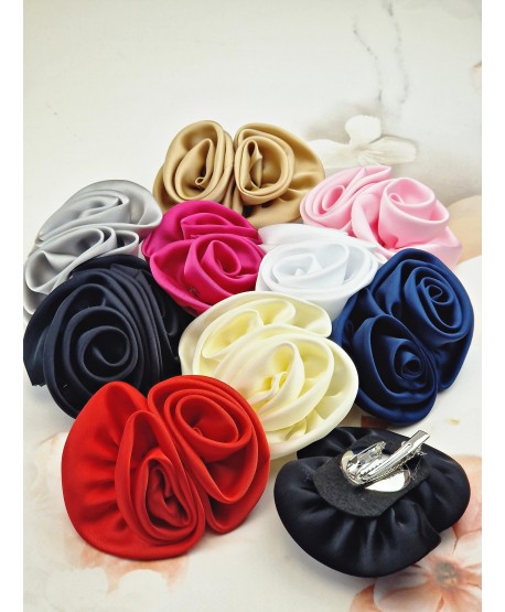 Broszka spinka kwiat podwójna różyczka