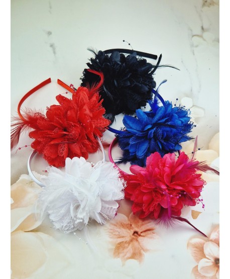 Opaska duży kwiat z piórkami