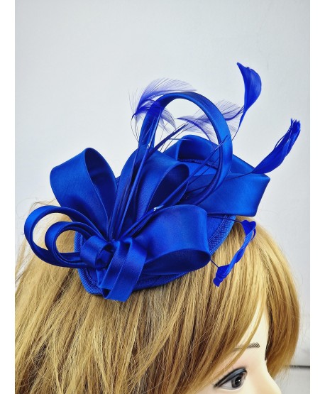 Fascynator toczek chabrowy z piórkami