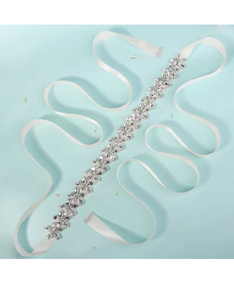 Ozdobny pasek biżuteryjny na tasiemce srebrne kwiaty