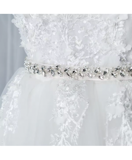 Ozdobny pasek biżuteryjny srebrny na tasiemce kryształki i perełki