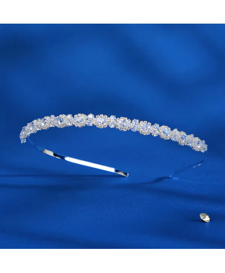 Ozdobna opaska do włosów srebrna z cyrkoniami