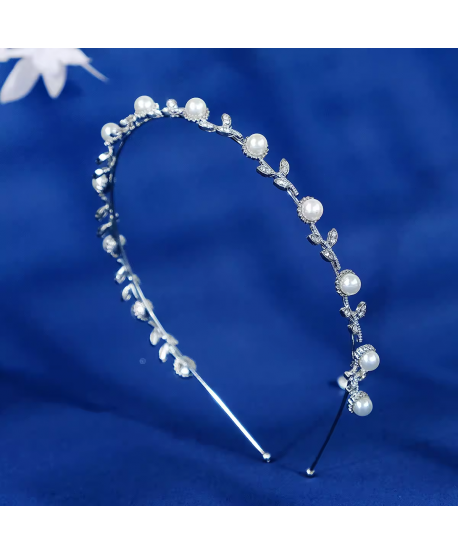 Ozdobna opaska do włosów listeczki z perełkami