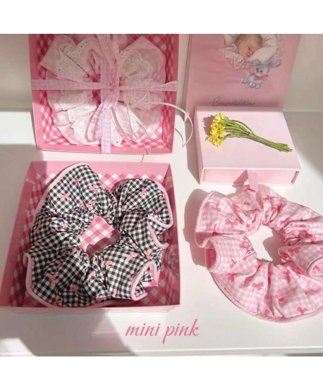 Słodkie scrunchie gumki w kokardki
